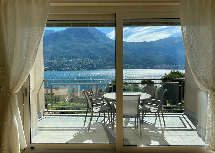 Le Terrazze Sul Di شقة Oliveto Lario