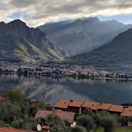 Le Terrazze Sul Di *