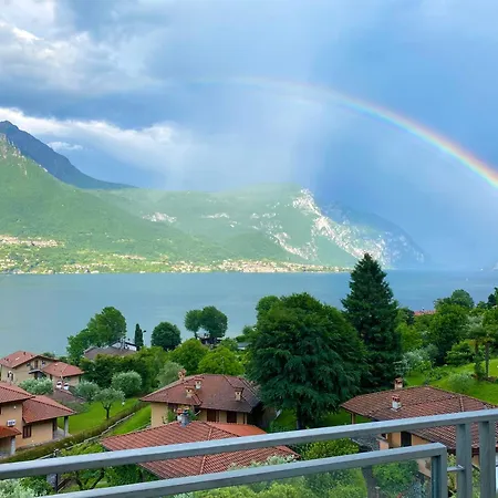 Lejlighed Le Terrazze Sul Di Oliveto Lario